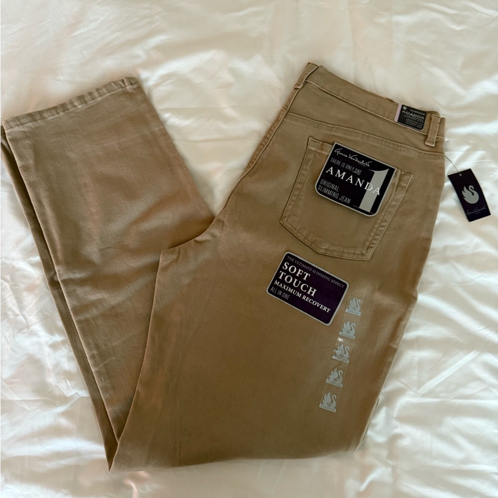 Gloria Vanderbilt Soft Slimming Jeans